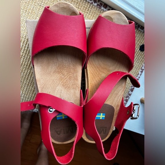 MIA 1976 Genuine Swedish Clogs- Anja red leather - 10 - Picture 2 of 9